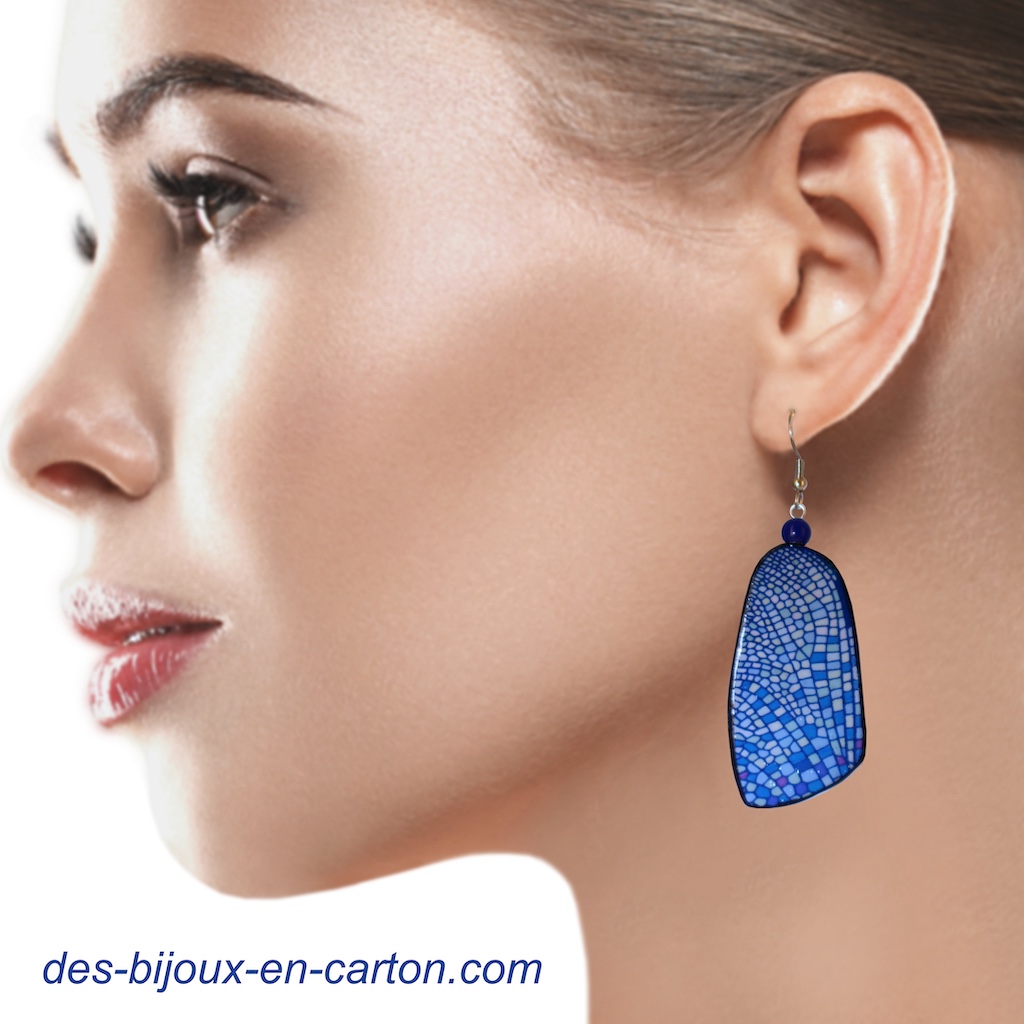 Boutique bijou en carton